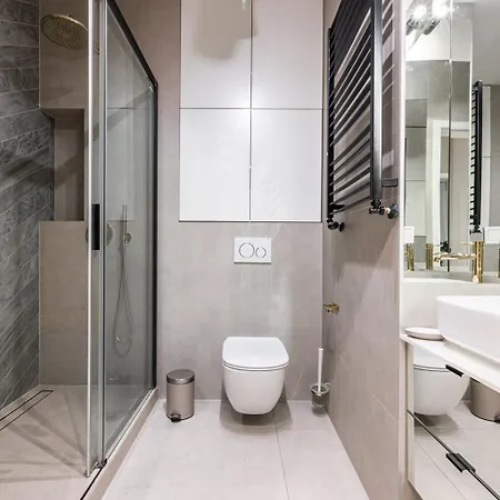 Old Town - 63m2, Riverside View - By Rentujemy Apartamento *