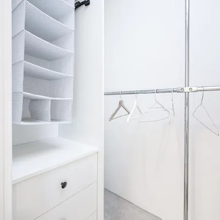 Old Town - 63m2, Riverside View - By Rentujemy Apartamento *