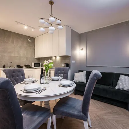 Old Town - 63m2, Riverside View - By Rentujemy Apartamento *