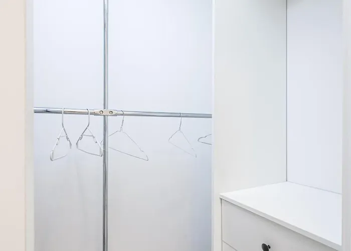 Old Town - 63m2, Riverside View - By Rentujemy Apartment