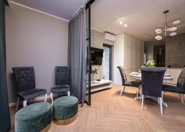 Old Town - 63m2, Riverside View - By Rentujemy Apartment