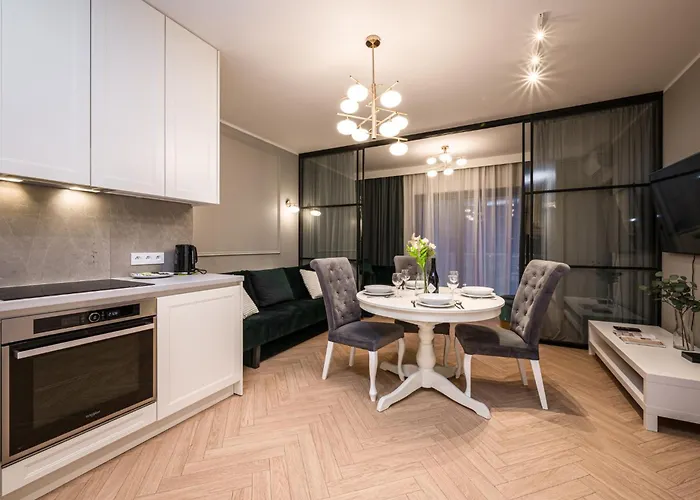 Old Town - 63m2, Riverside View - By Rentujemy Apartment *